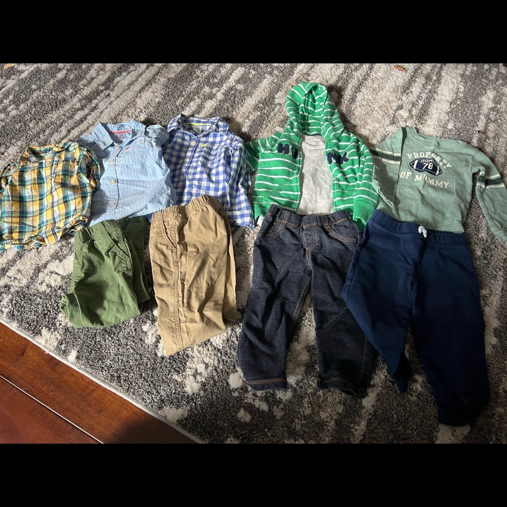 Carter’s baby boy lot 10 pieces size 24 months